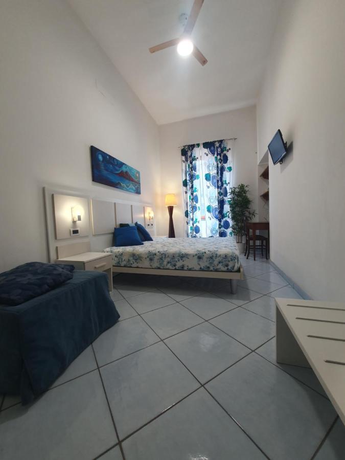 Domus Liberty Bed & Breakfast Sant'Agnello Bagian luar foto