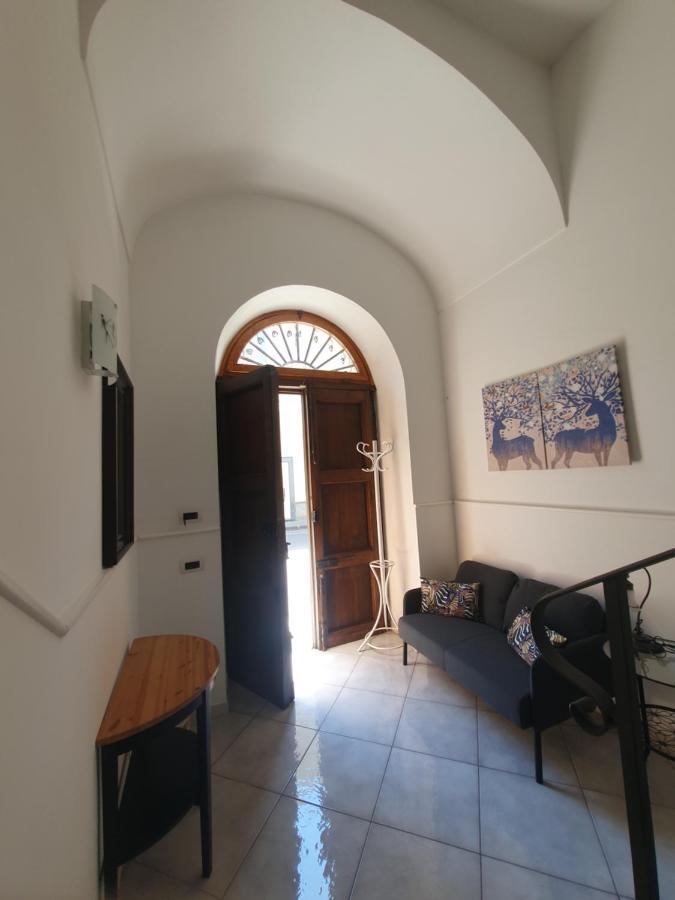 Domus Liberty Bed & Breakfast Sant'Agnello Bagian luar foto